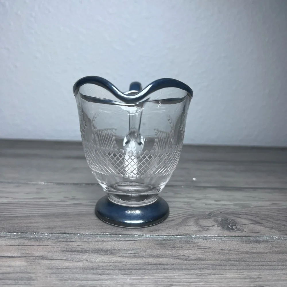 Vintage Delicate Etched Glass Creamer Floral & Lattice Pattern‎ Silver Overlay